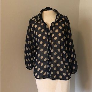 Quarter sleeve blouse